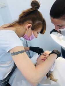 Kurs dla kosmetyczek Nitkowania Brwi Zielona góra